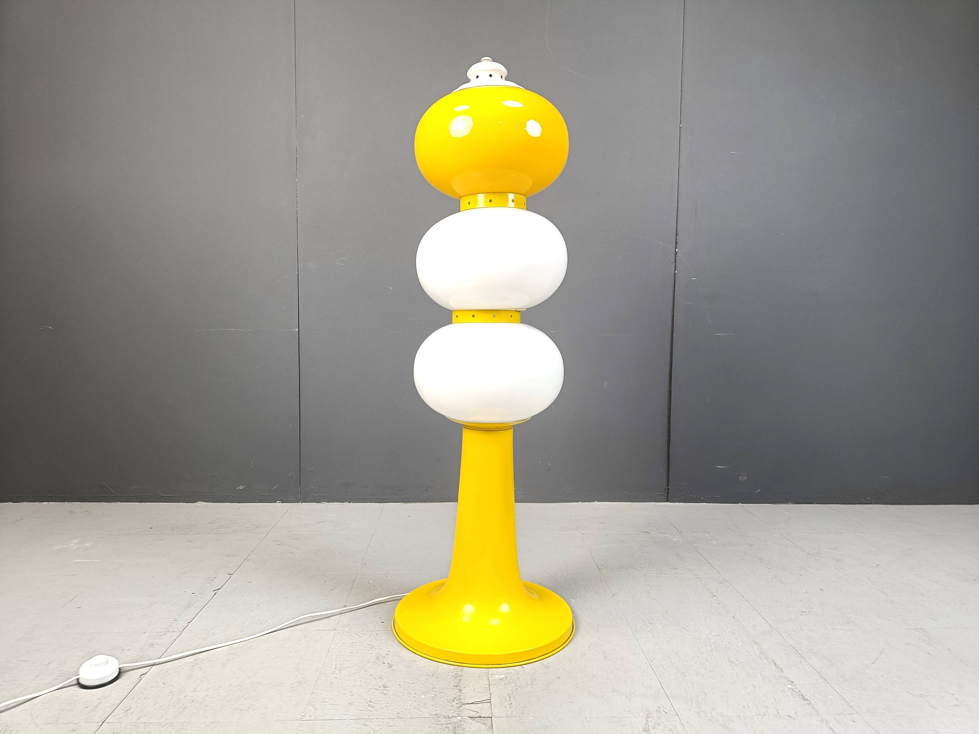 Mid century italian glass floor lamp, 1960s