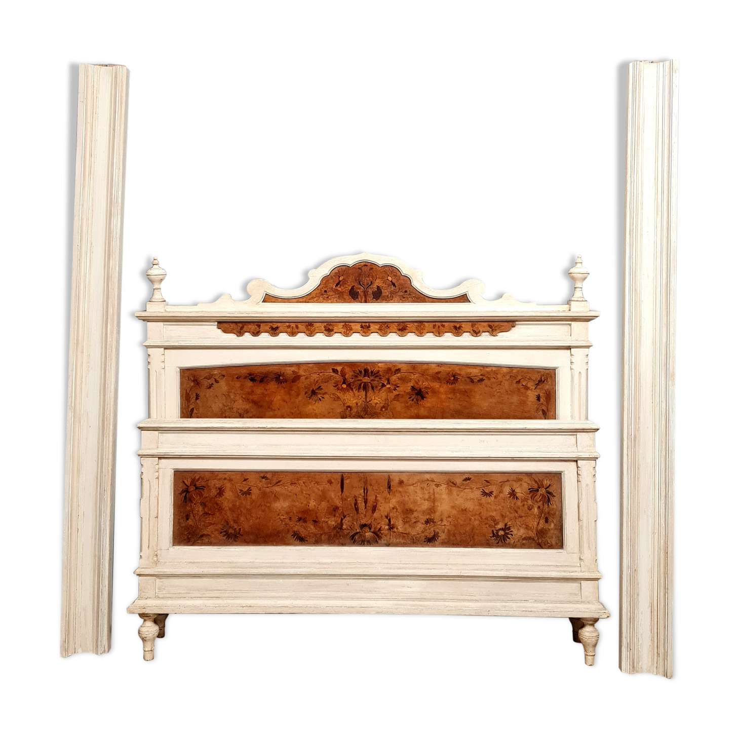 School of Nancy in the spirit of Majorelle: magnificent center bed in lacquer and marquetry