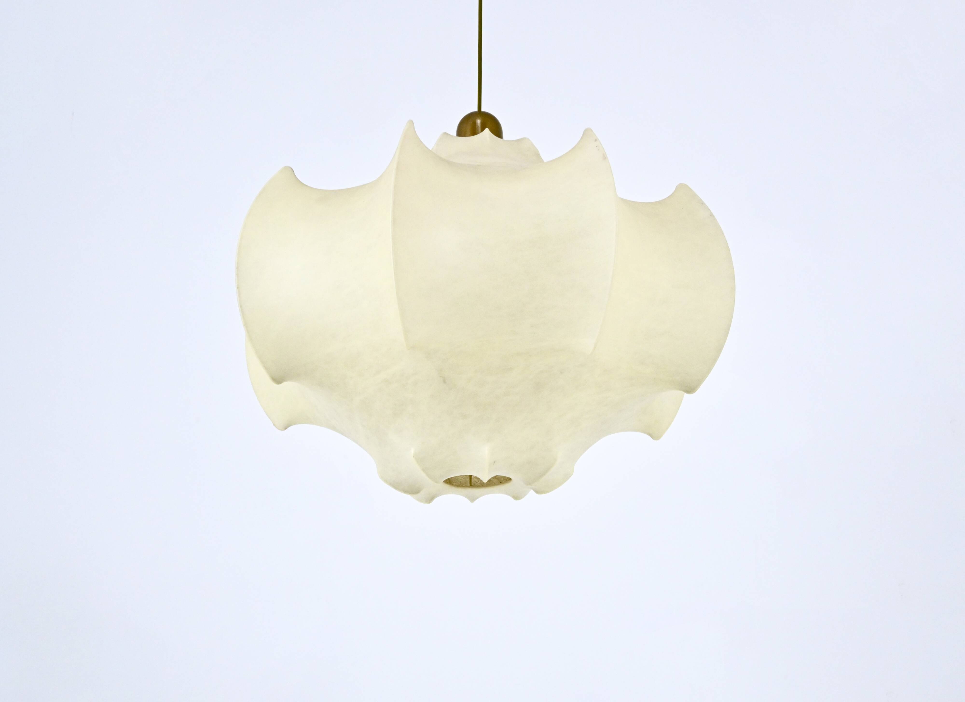"Viscontea" suspension by Achille and Pier Giacomo Castiglioni for Flos,