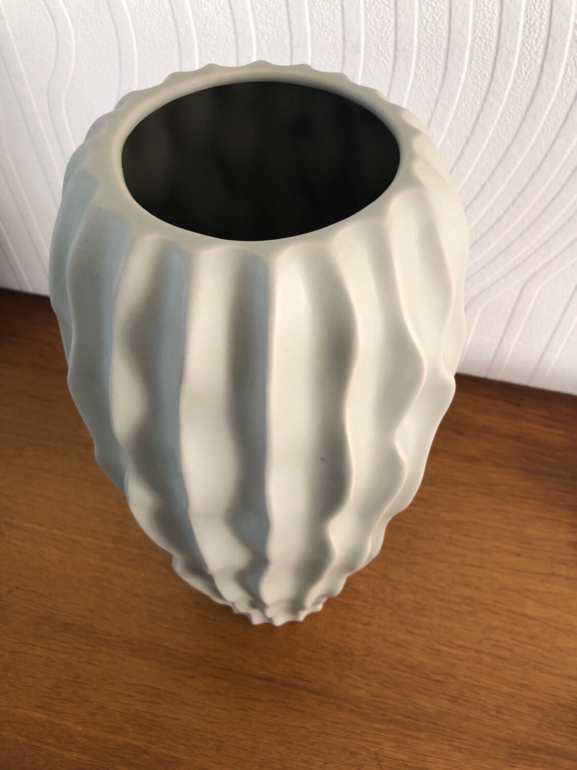 Grey/green ceramic vase