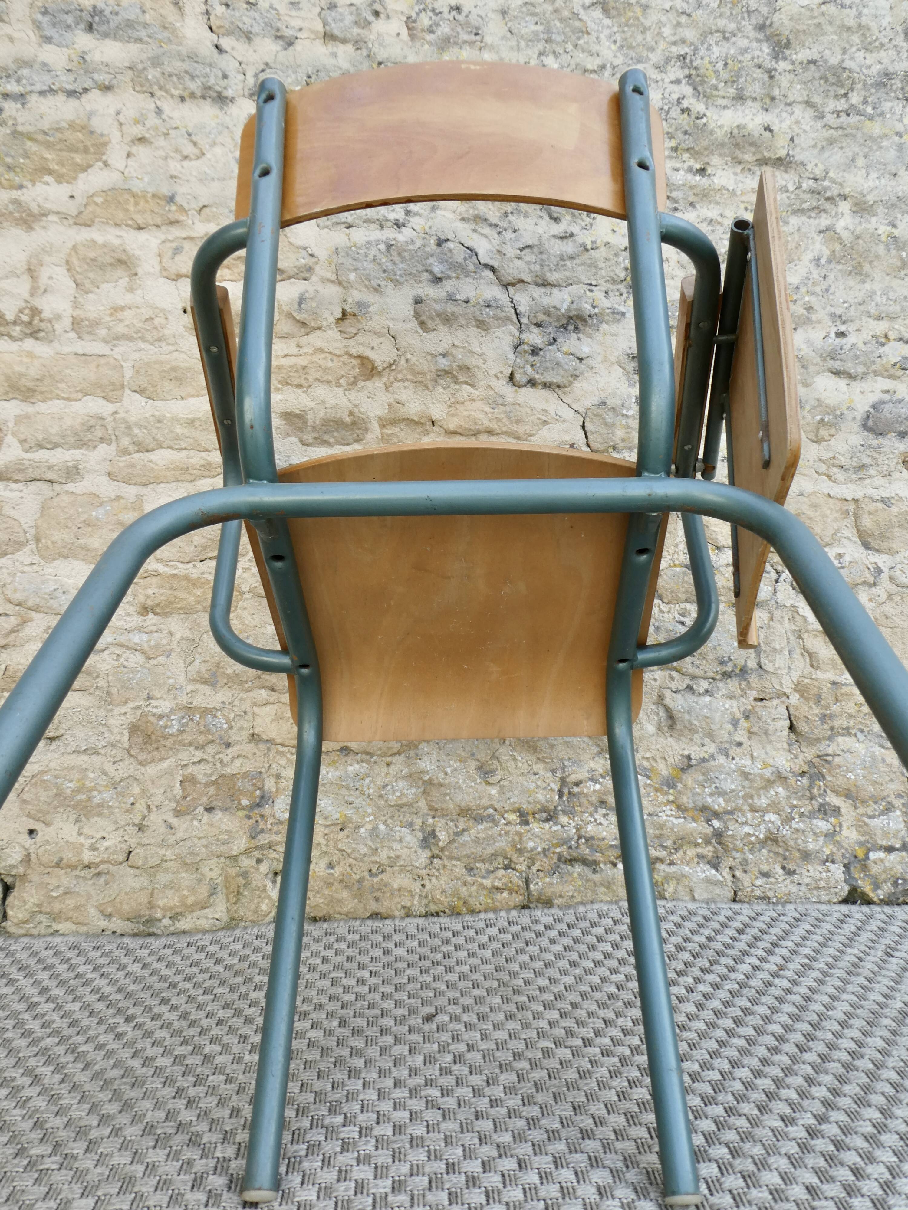 Student chair in wood and metal, circa 1960.