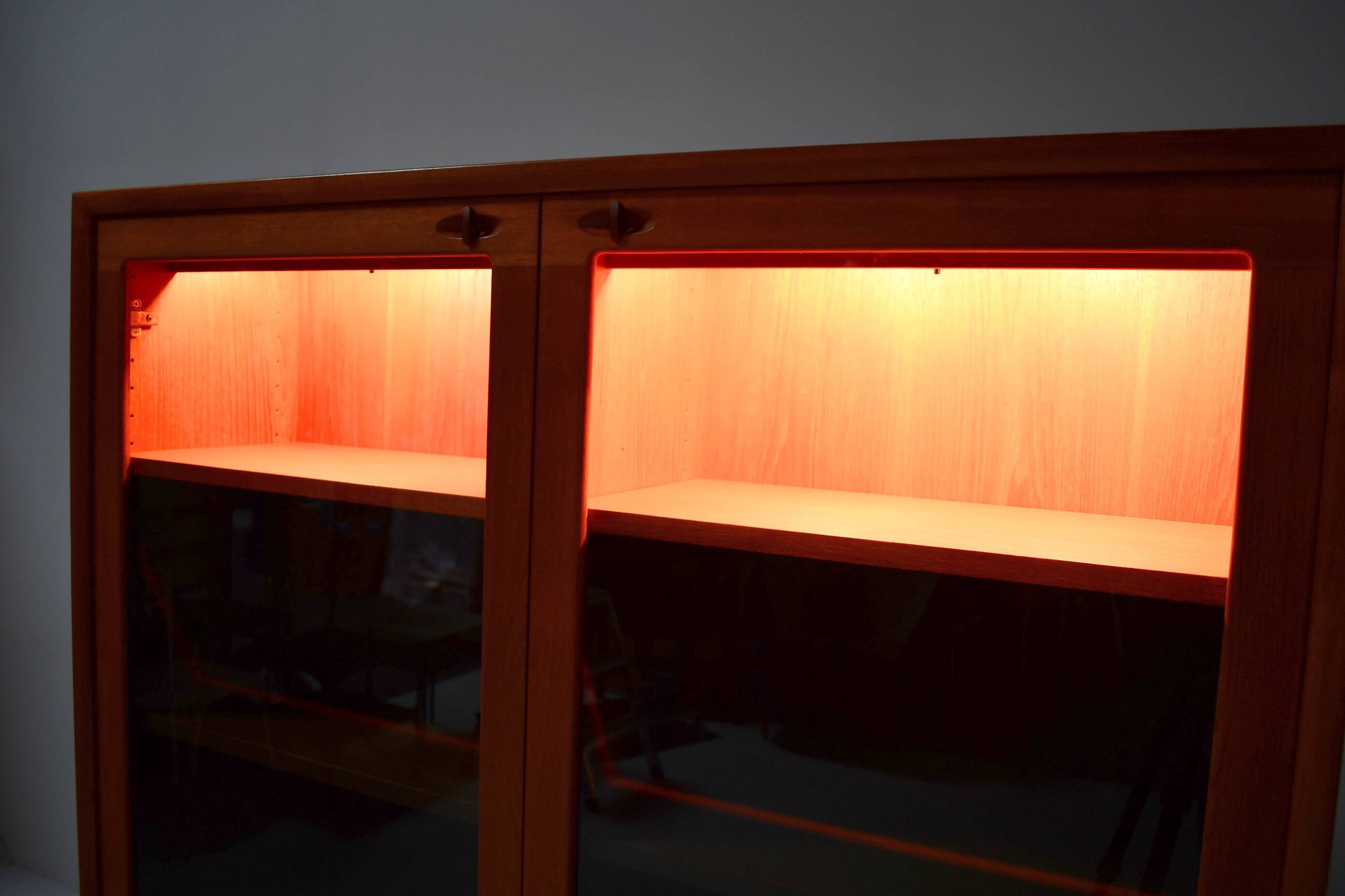 Cabinet en teck danois. H.W Klein. Années 1960.
