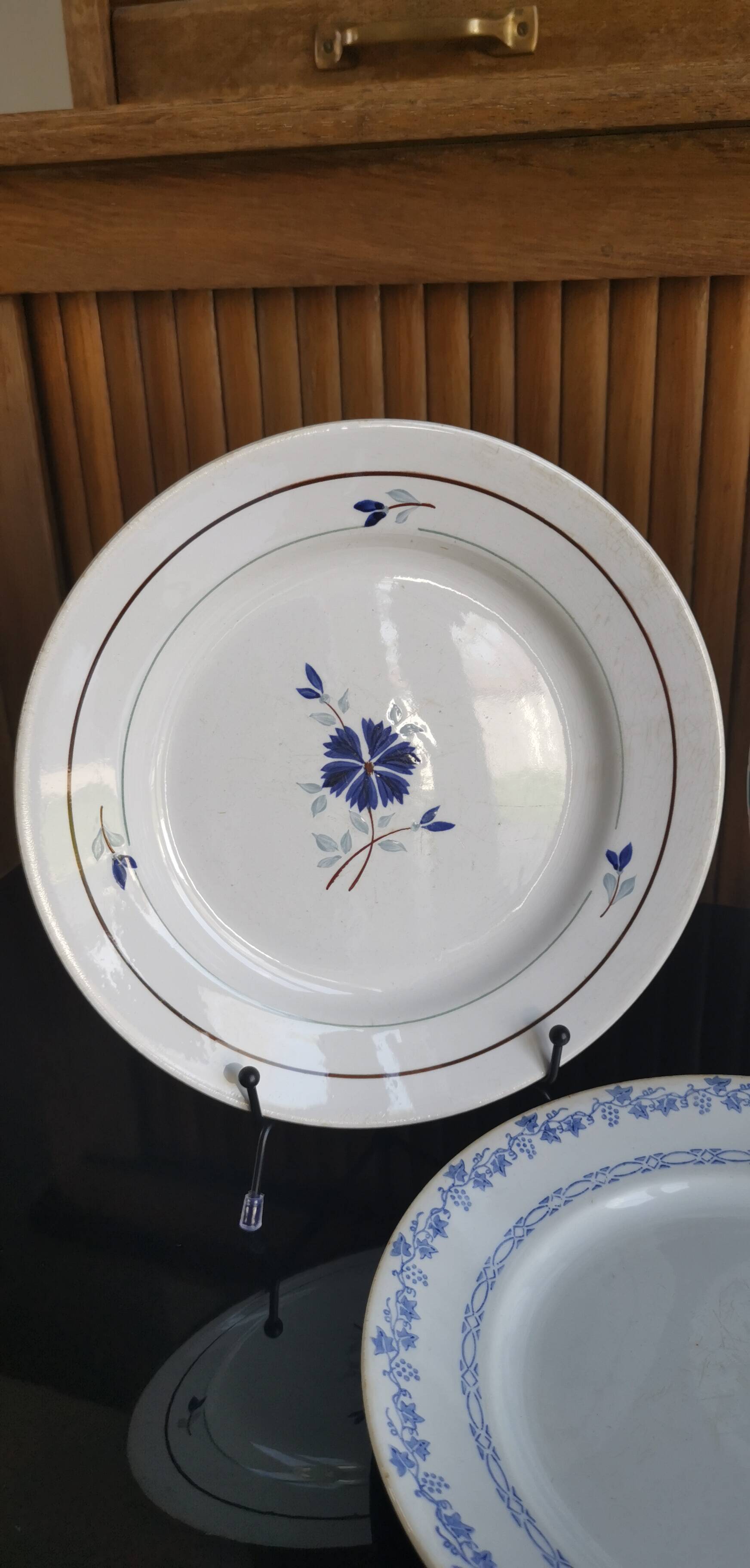 6 assiettes anciennes dépareillées bleues et blanches, St Amand, Moulin des Loups