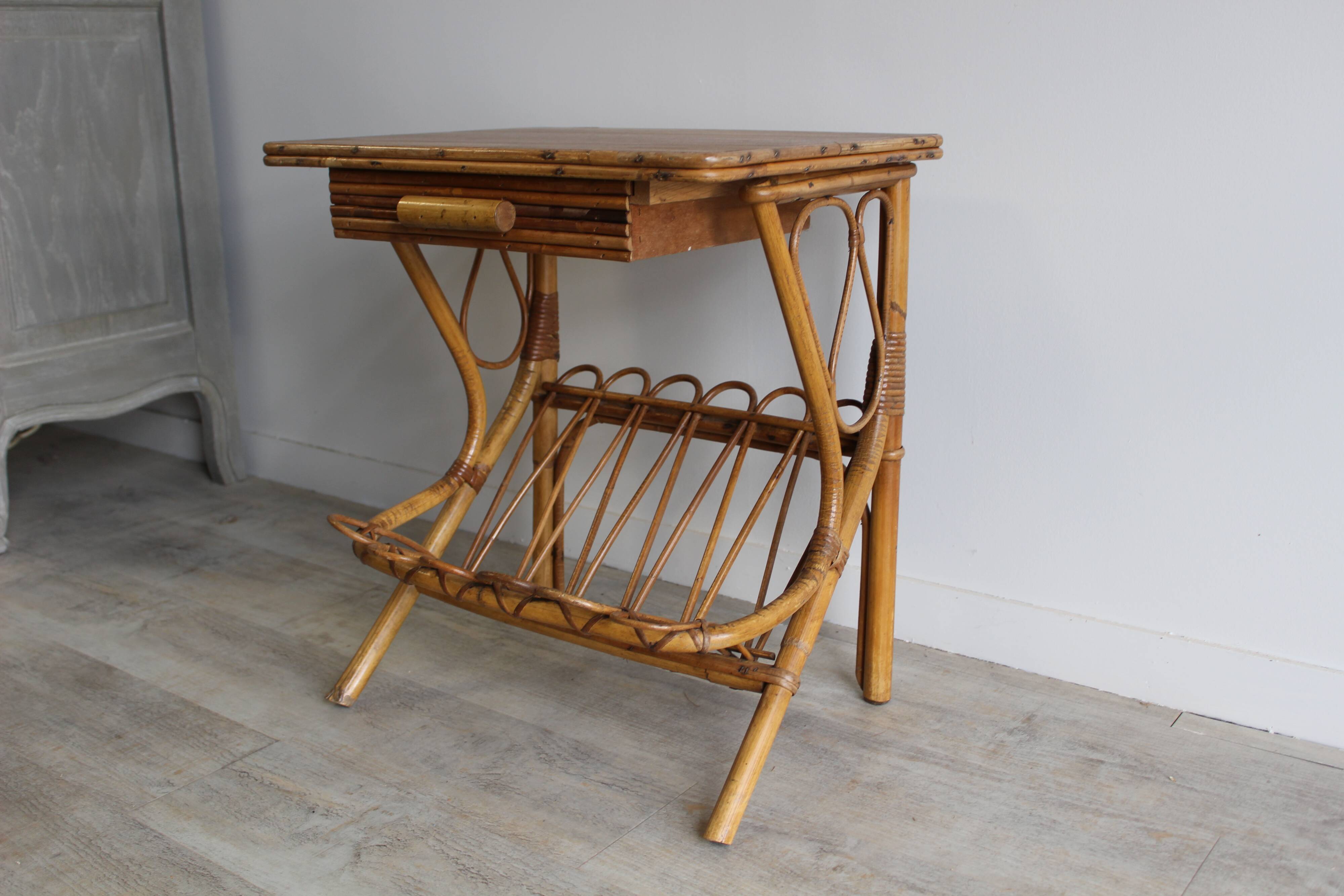 Rattan magazine table