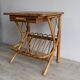 Table porte-revues en rotin