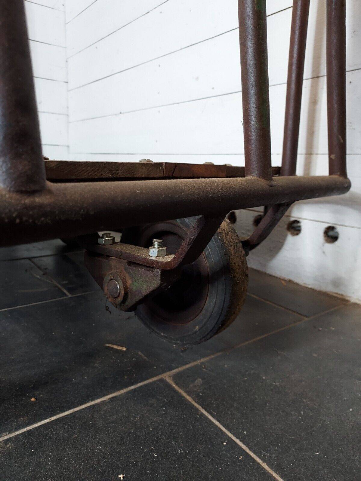Iron and wood industrial trolley / clothes rack