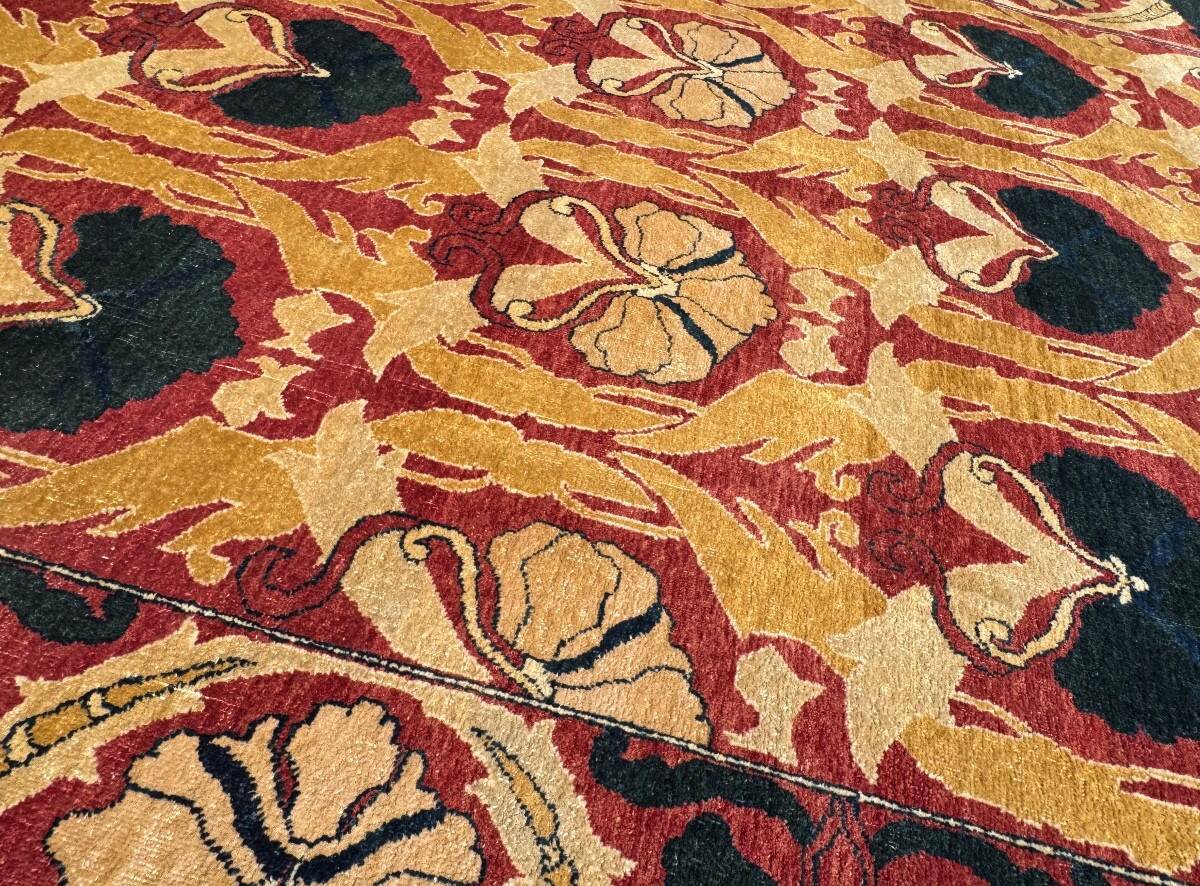 Indian floral rug after William Morris 308x240 cm