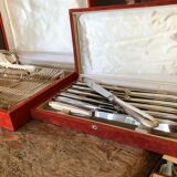 12 silverware knives