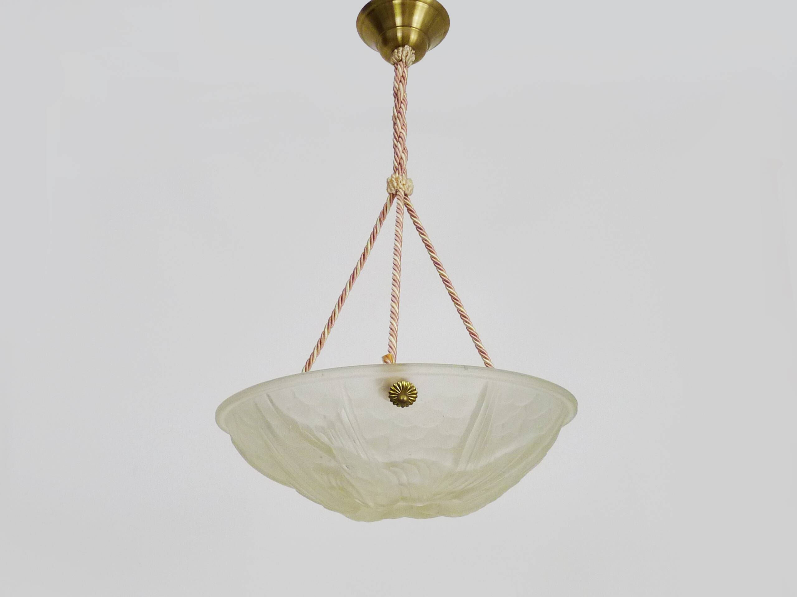 Ancien lustre, suspension vasque Art Déco 1 Feu, en pâte de verre, décor oiseaux. Années 30
