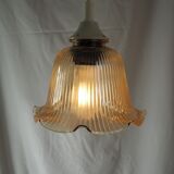 Striated tulip-shaped pendant light, in smoked glass