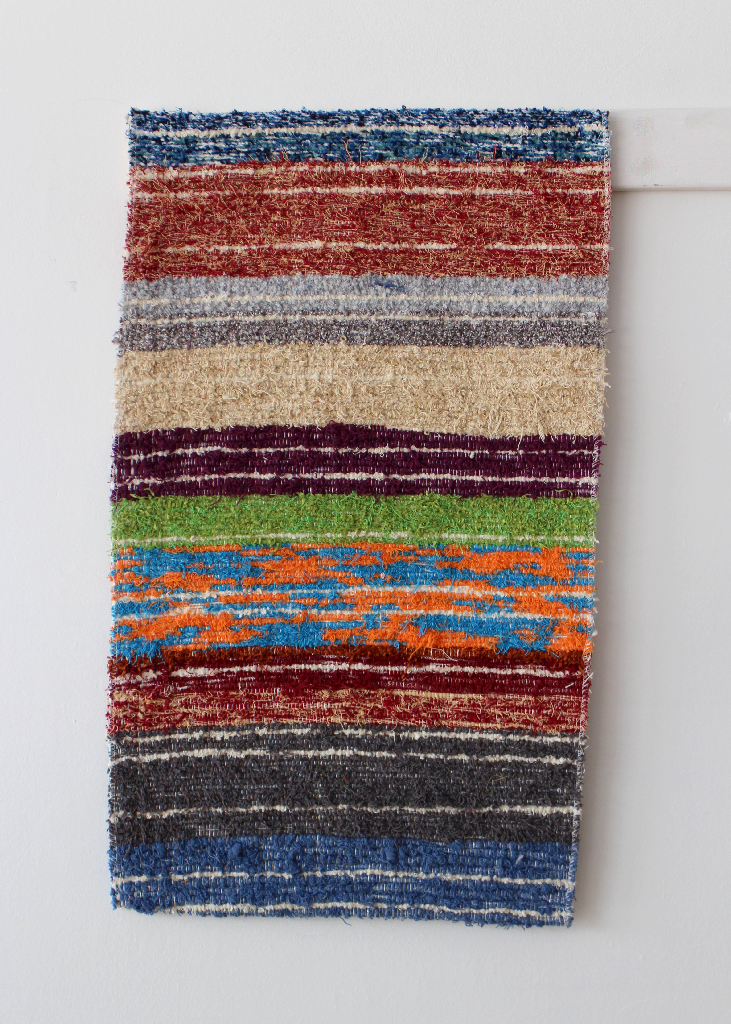 Small handmade carpet - 40 x 60 cm - Multicolor