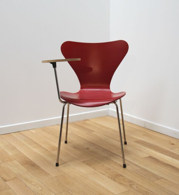 Chaise série 7, Fritz Hansen
