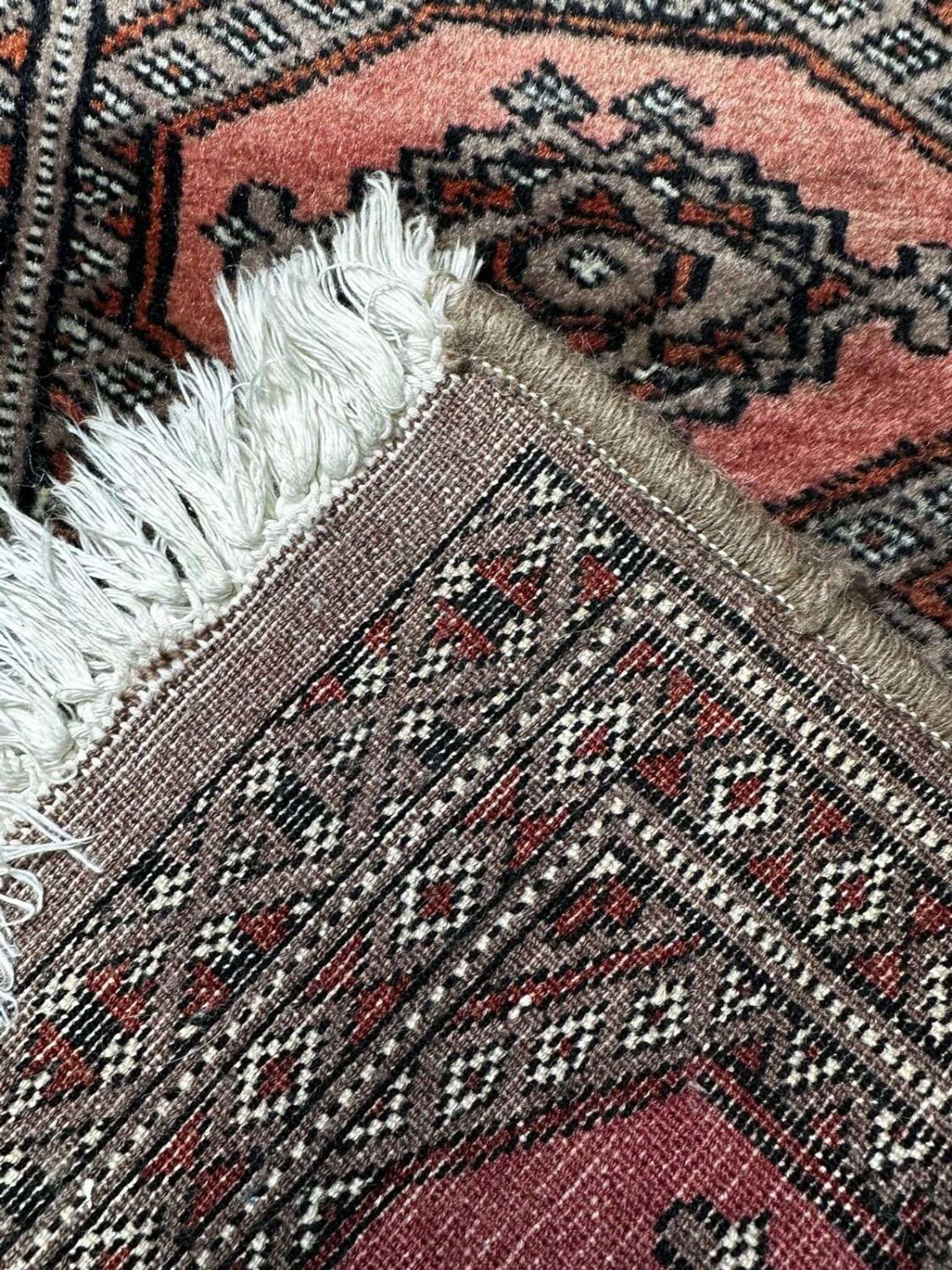 Tapis persan fait main
