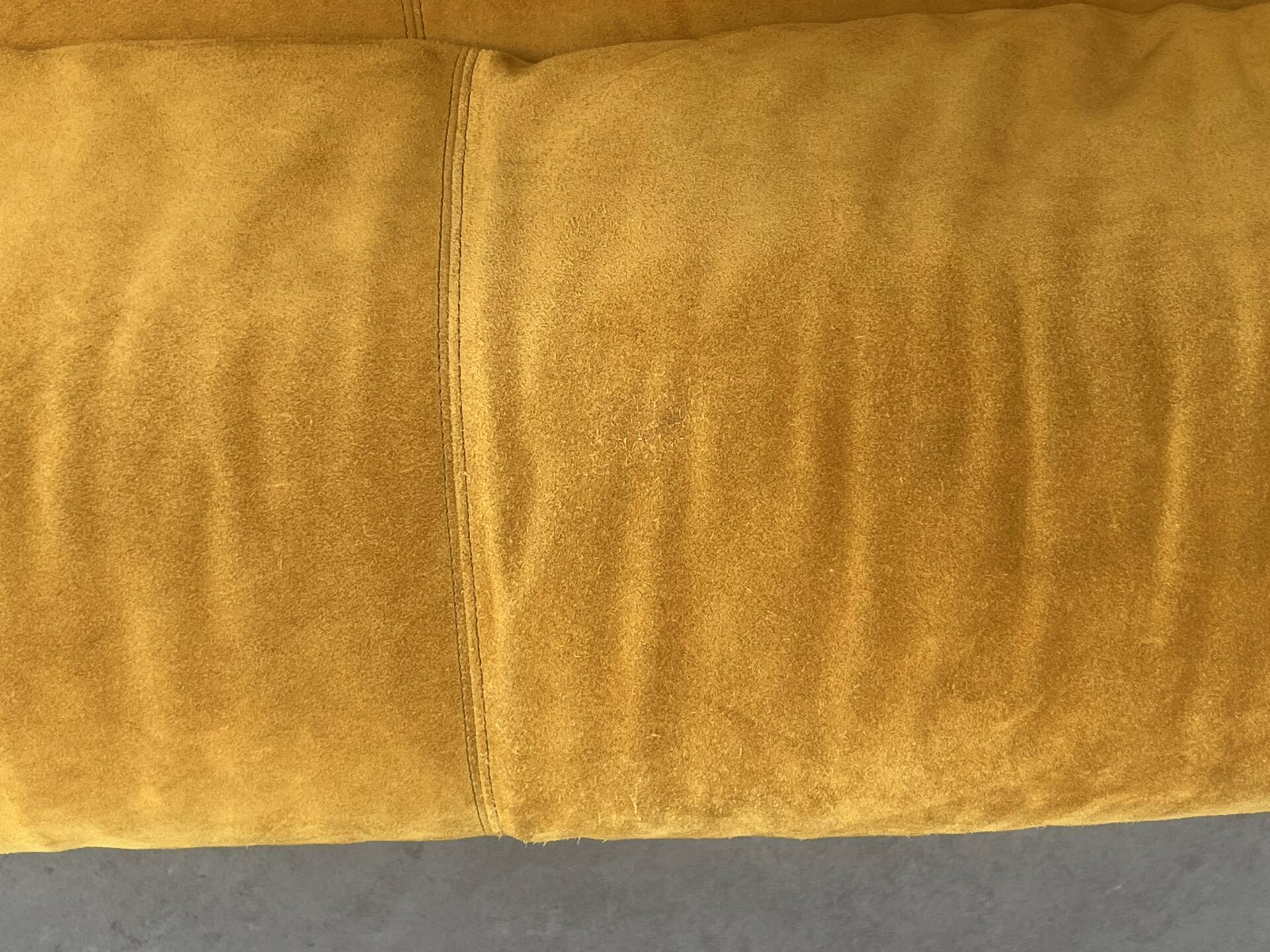 Nubuck leather amphibious sofa by Alessandro Becchi for Giovannetti,