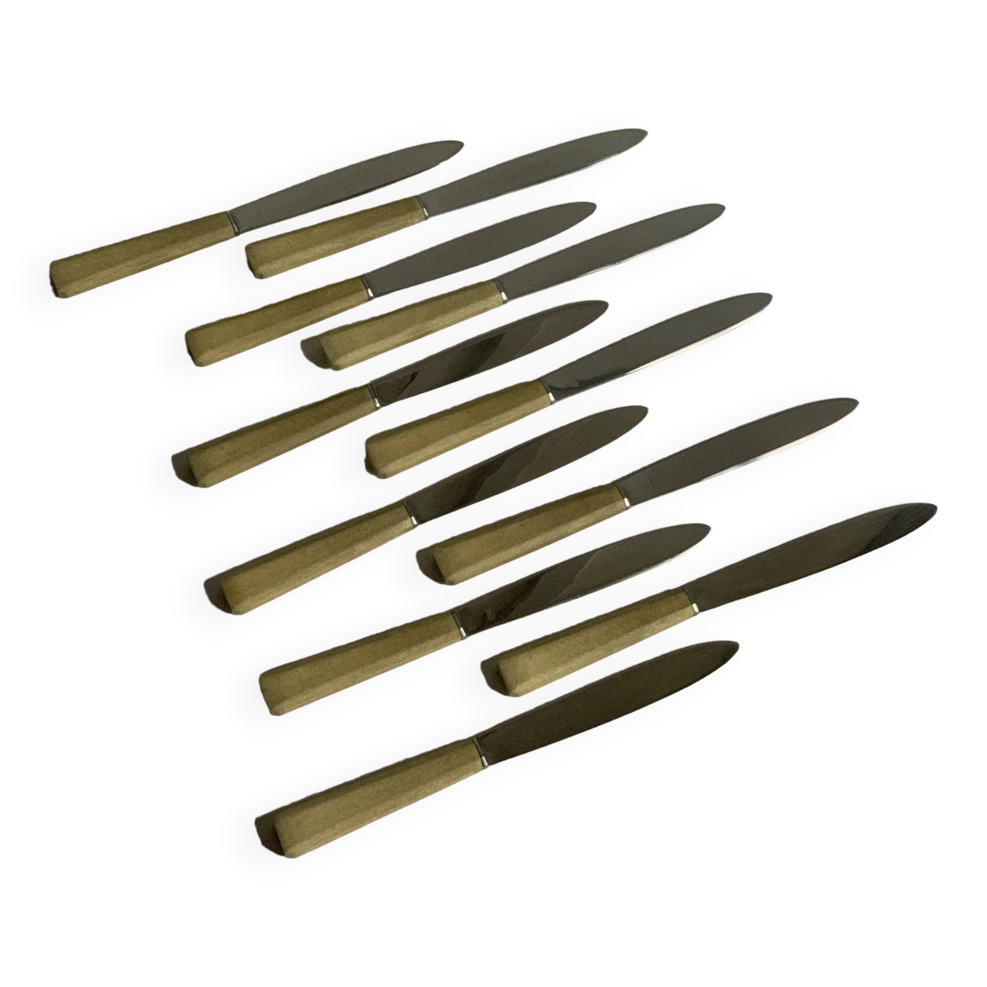 11 vintage knives
