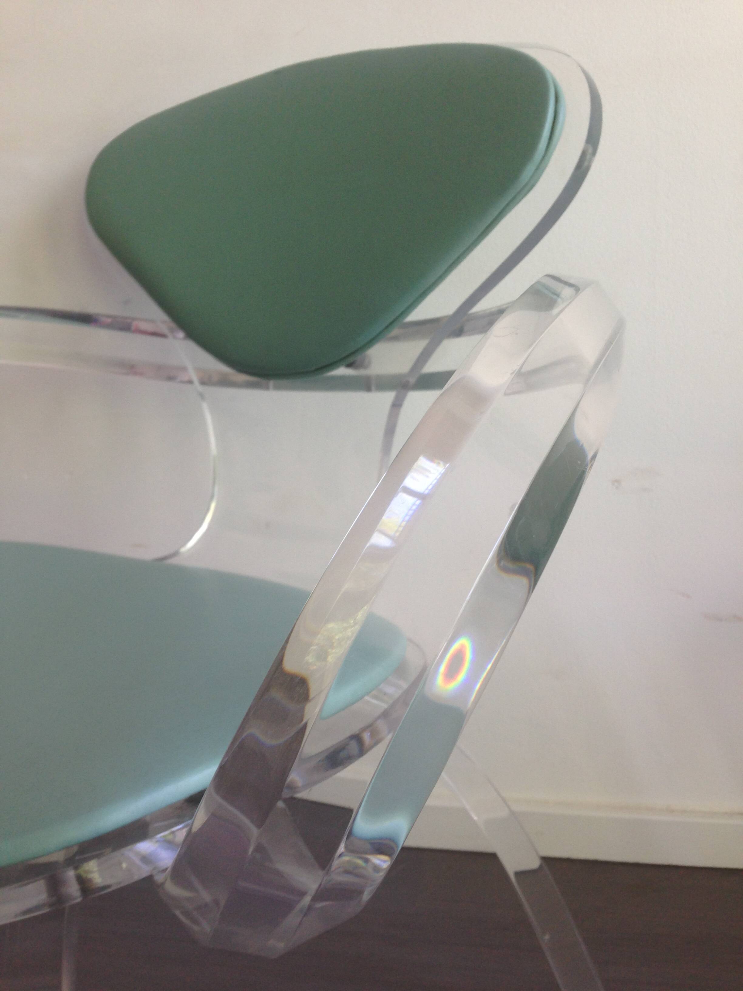 Very rare 1980's Lucite 'Cherner' cHAIR