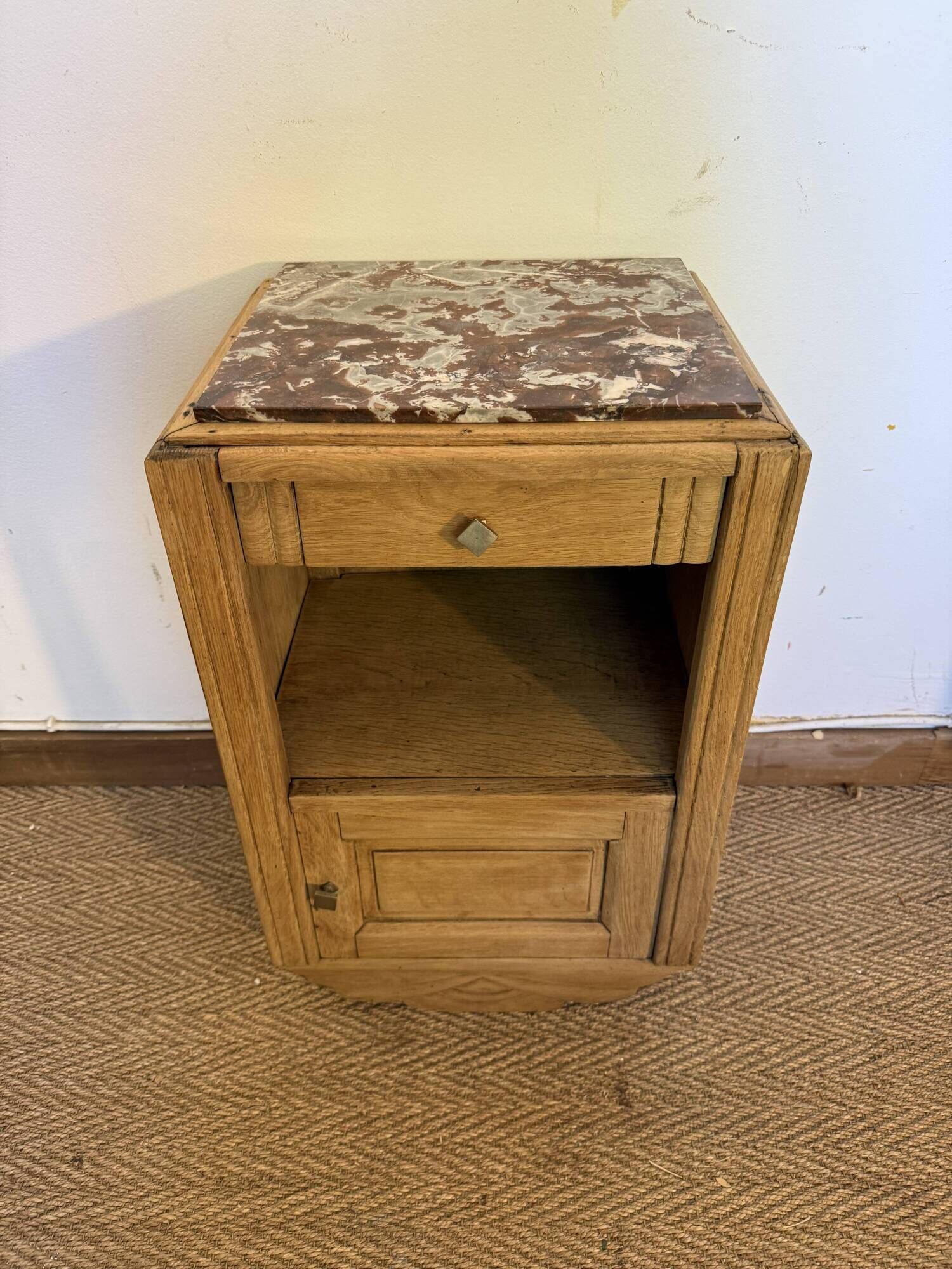 Chevet / table d'appoint art déco en chêne et plateau marbre