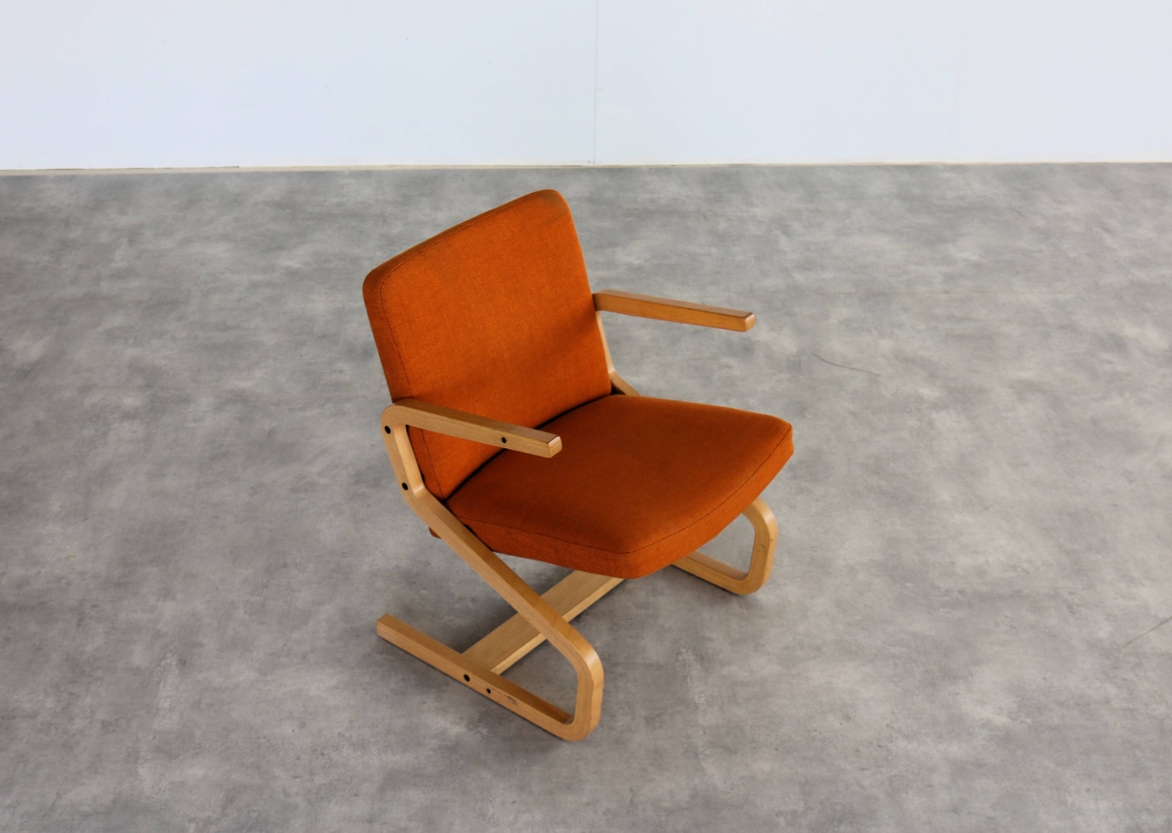 Vintage armchairs | chairs | cinema chair | westnofa