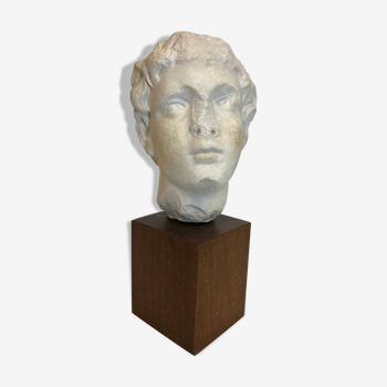 Statue bust roman man