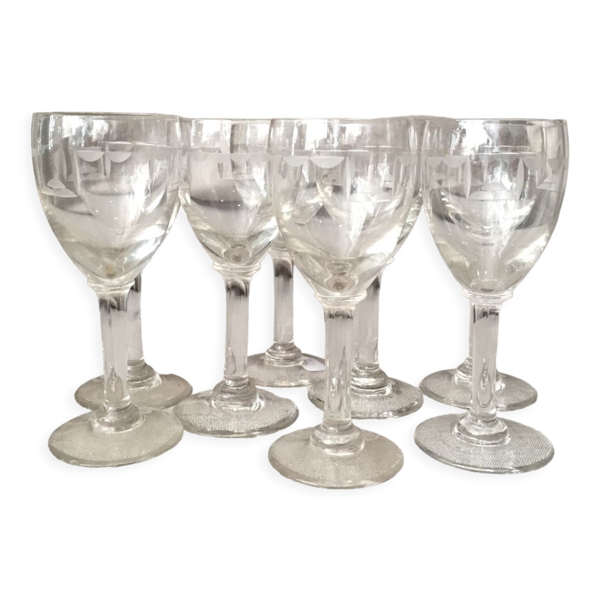 Suite of 8 engraved glass drip glasses from the 1930s 1940s