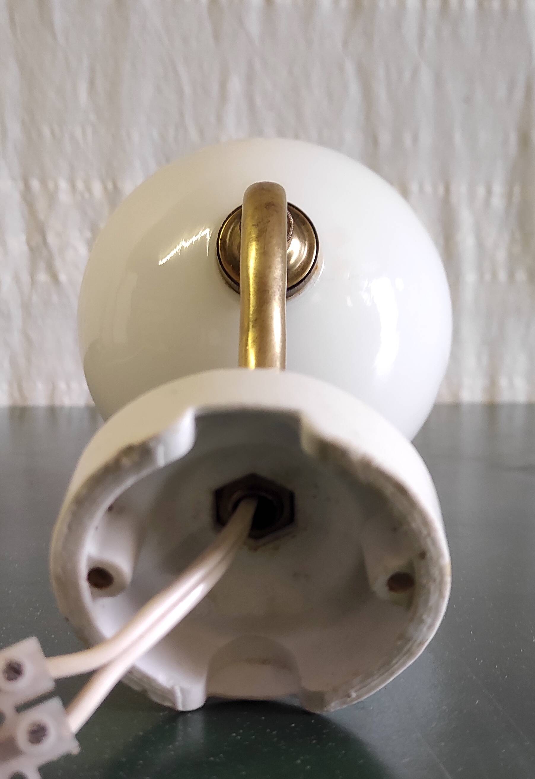 Swan neck wall lamp in gilded brass and opaline globe - mid-20th century