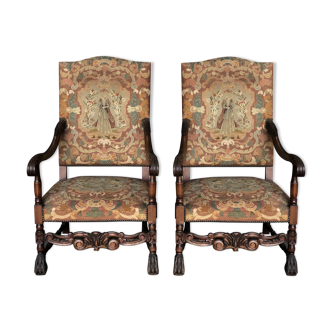 Pair of neo-renaissance armchairs