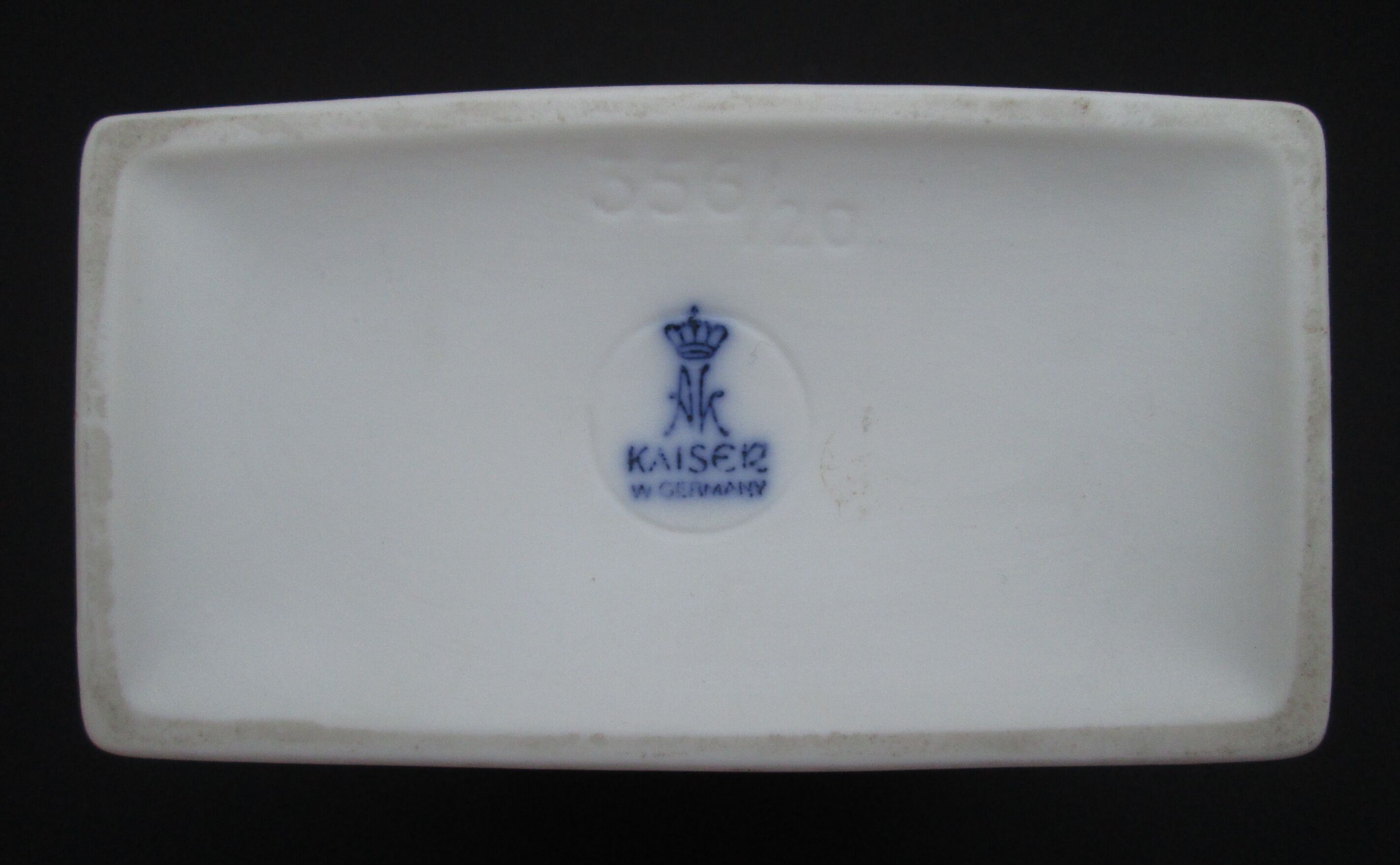 Kaiser bisquit porcelain fossil vase, Modernist 1970s West Germany.