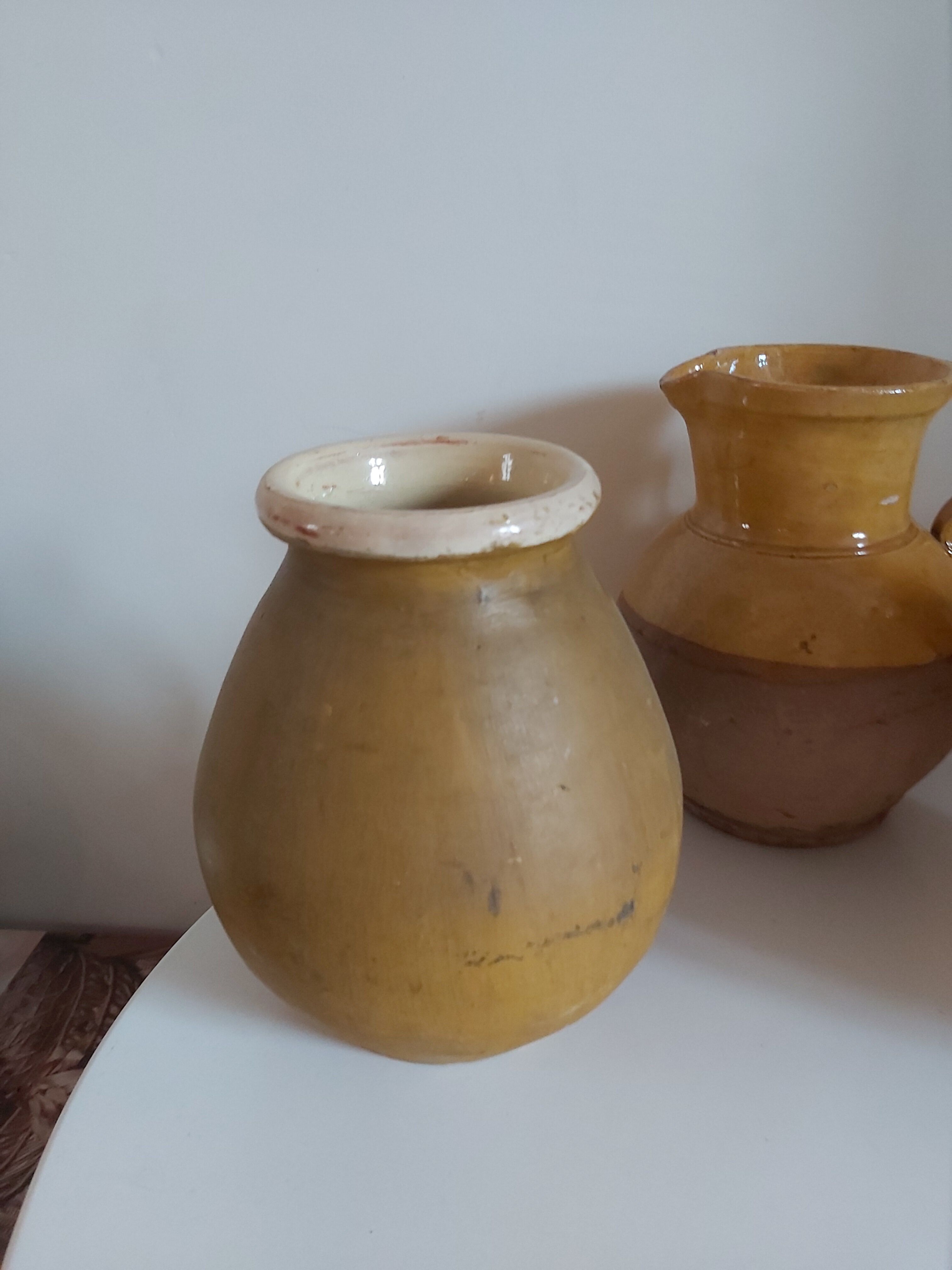 Series of 3 vintage ceramics