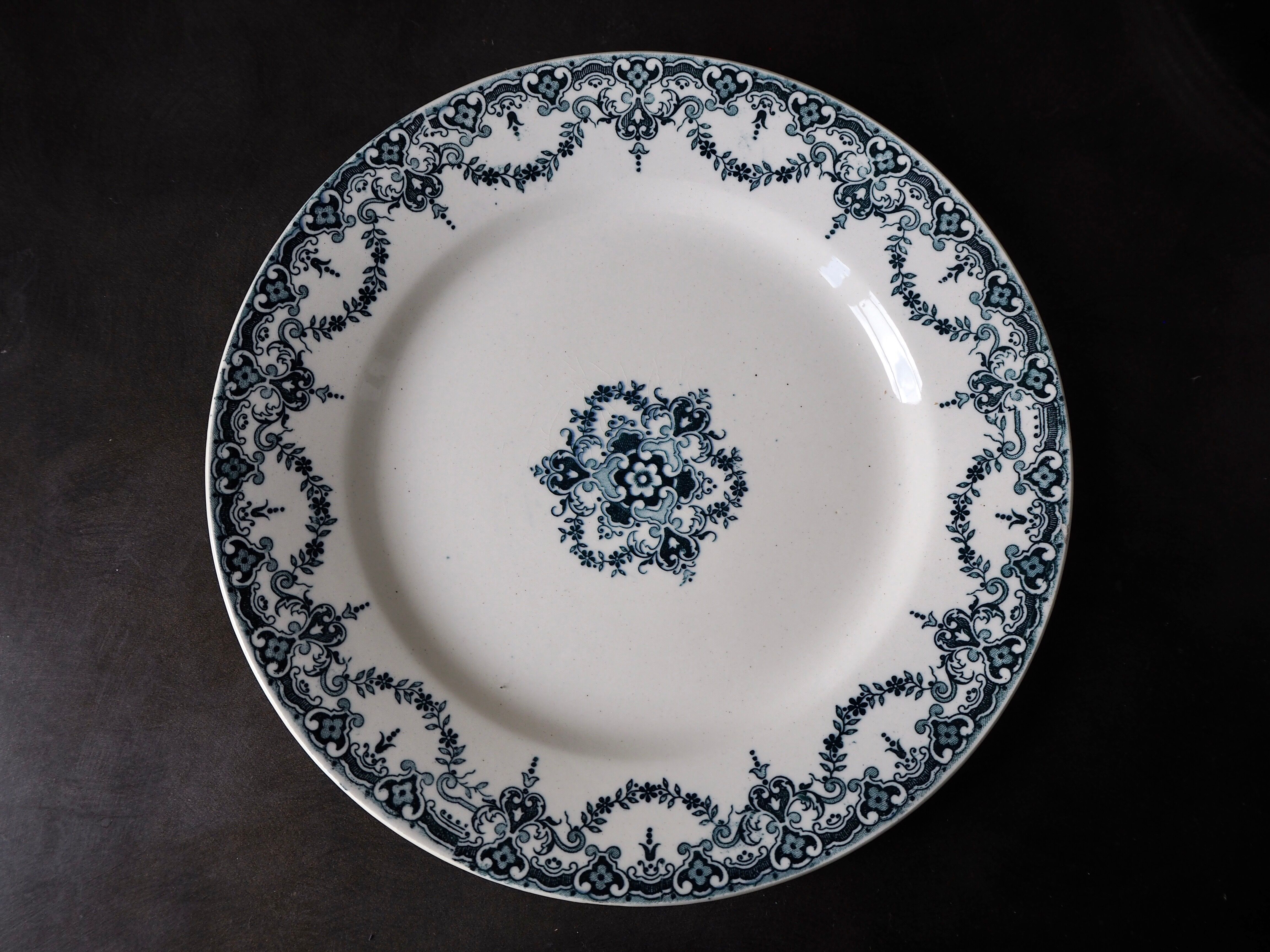 Set of 6 dinner plates Terre de Fer E. Bourgeois, Excelsior model