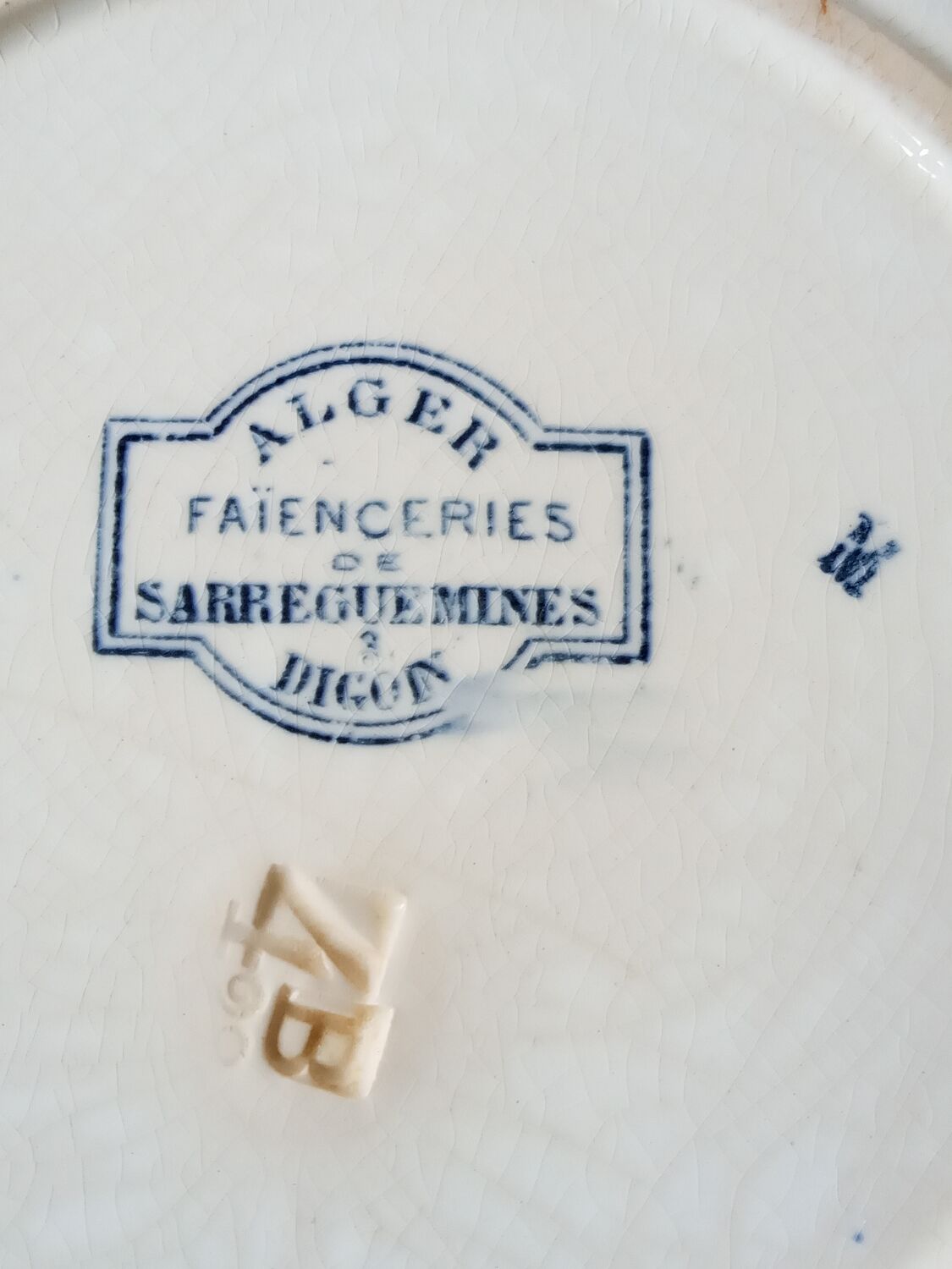 Three soup plates in Terre de fer, Sarreguemines, Algiers