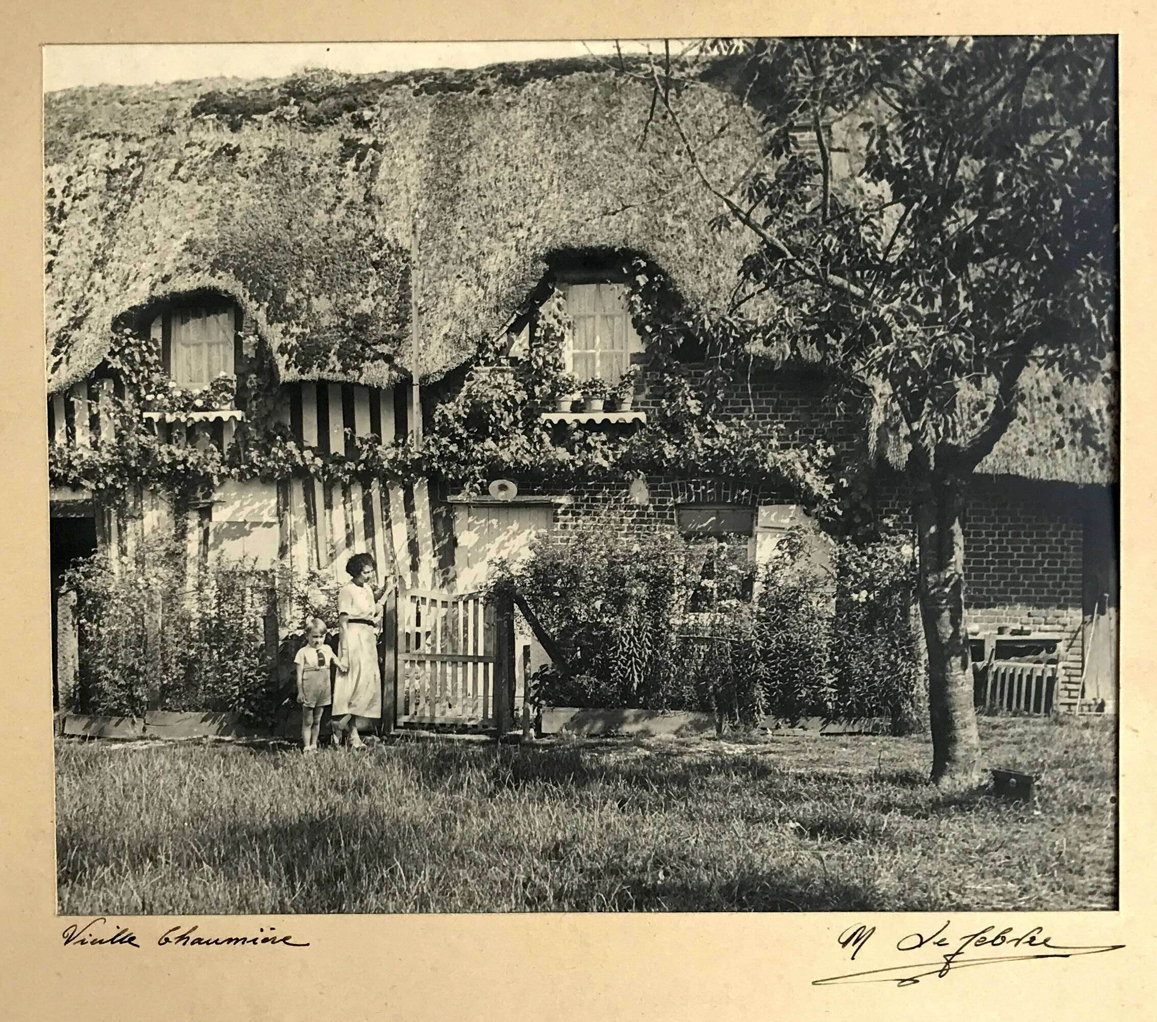 Georges lefebvre, old cottage, black and white photo, circa 1930. signed in ink