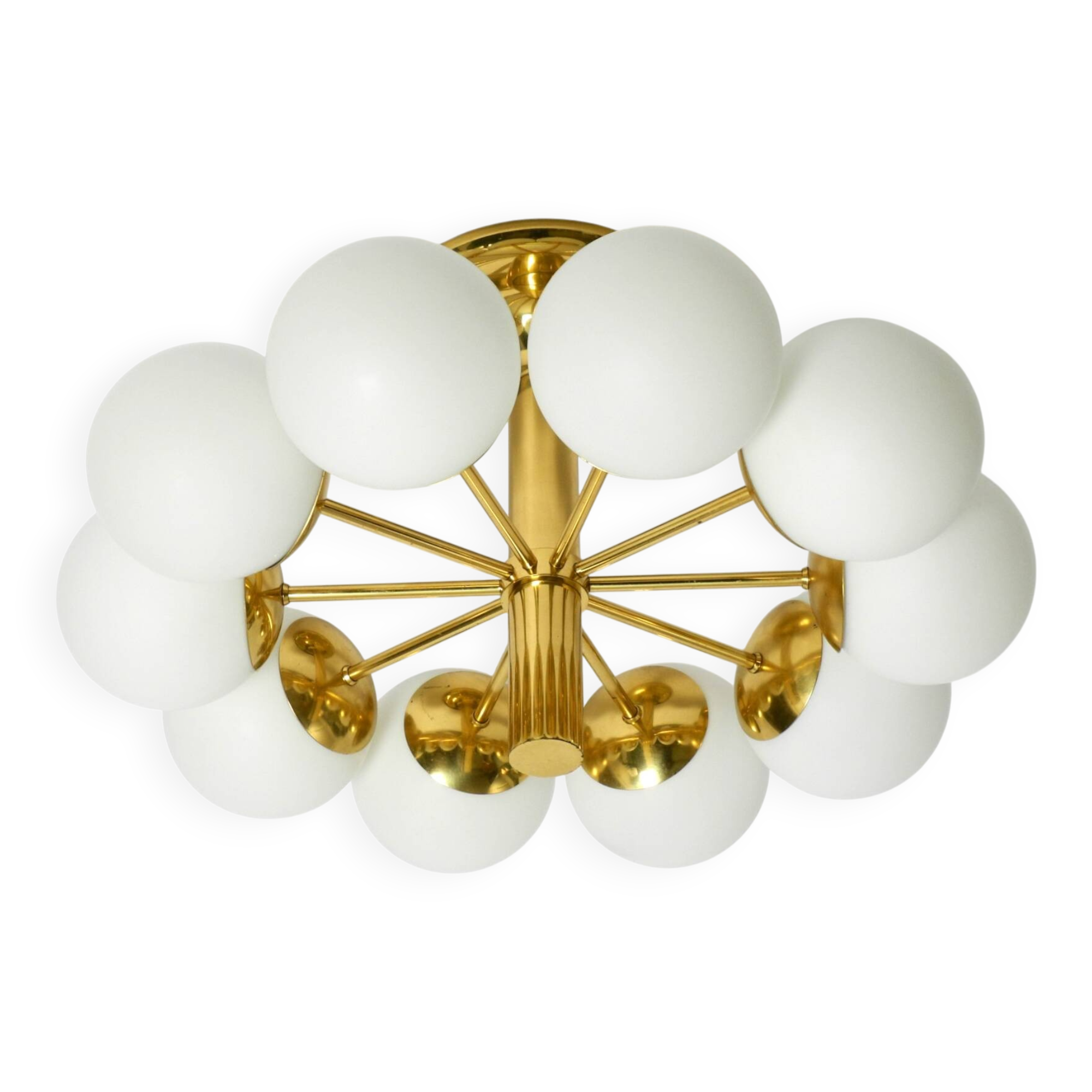 Plafonnier en laiton des années 1960 de style Space Age avec 10 boules en verre par Kaiser.