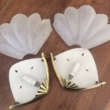 Paire d’appliques vintage en verre dépoli et laiton