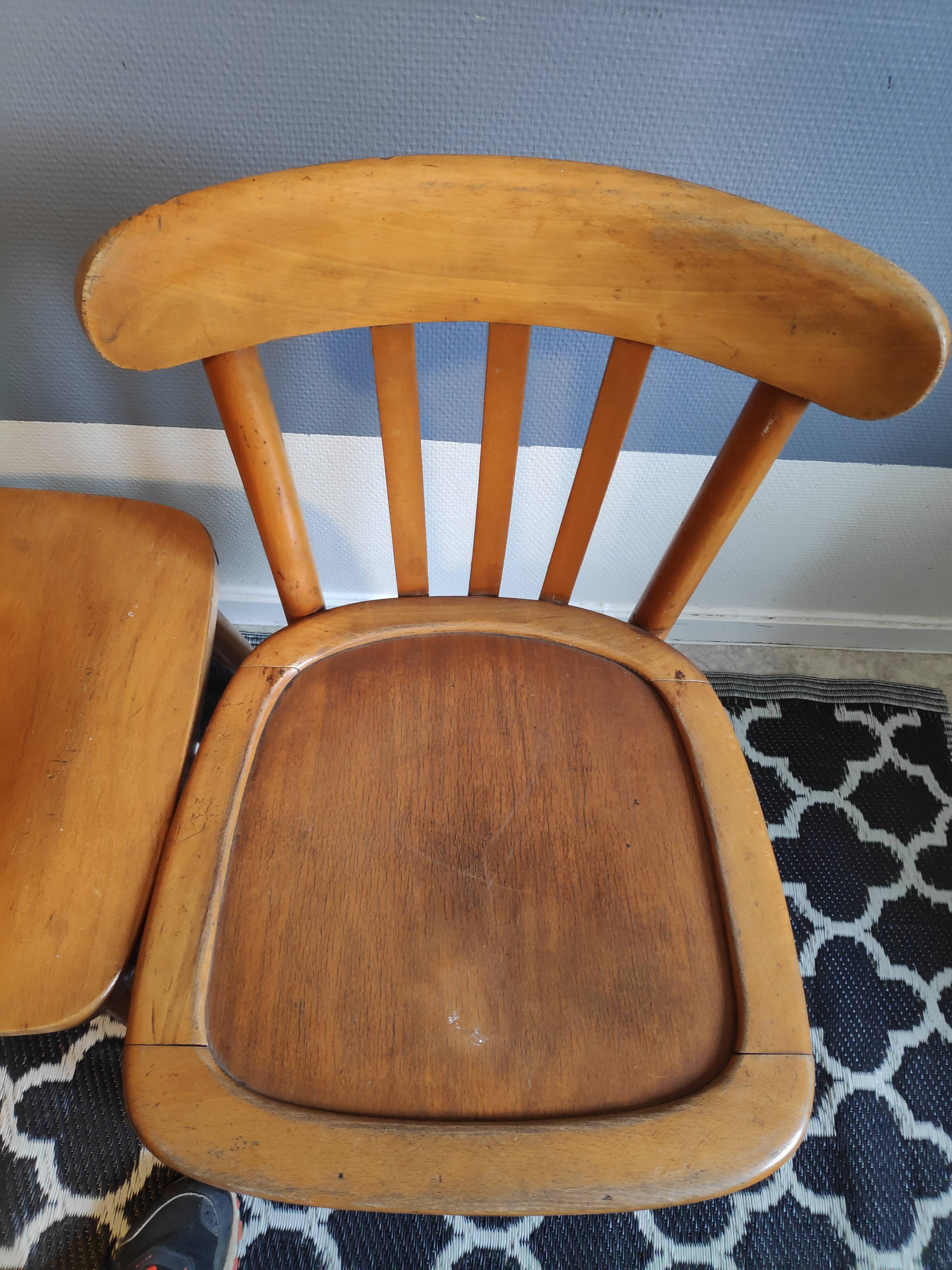 Chairs and stool stamped Luterma varnished wood