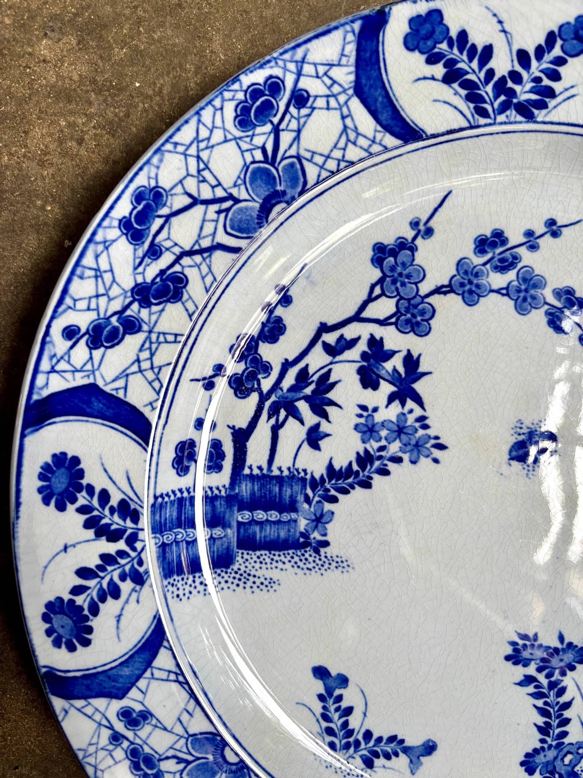 Round flat dish Creil & Montereau in blue ironstone, "Japan" service
