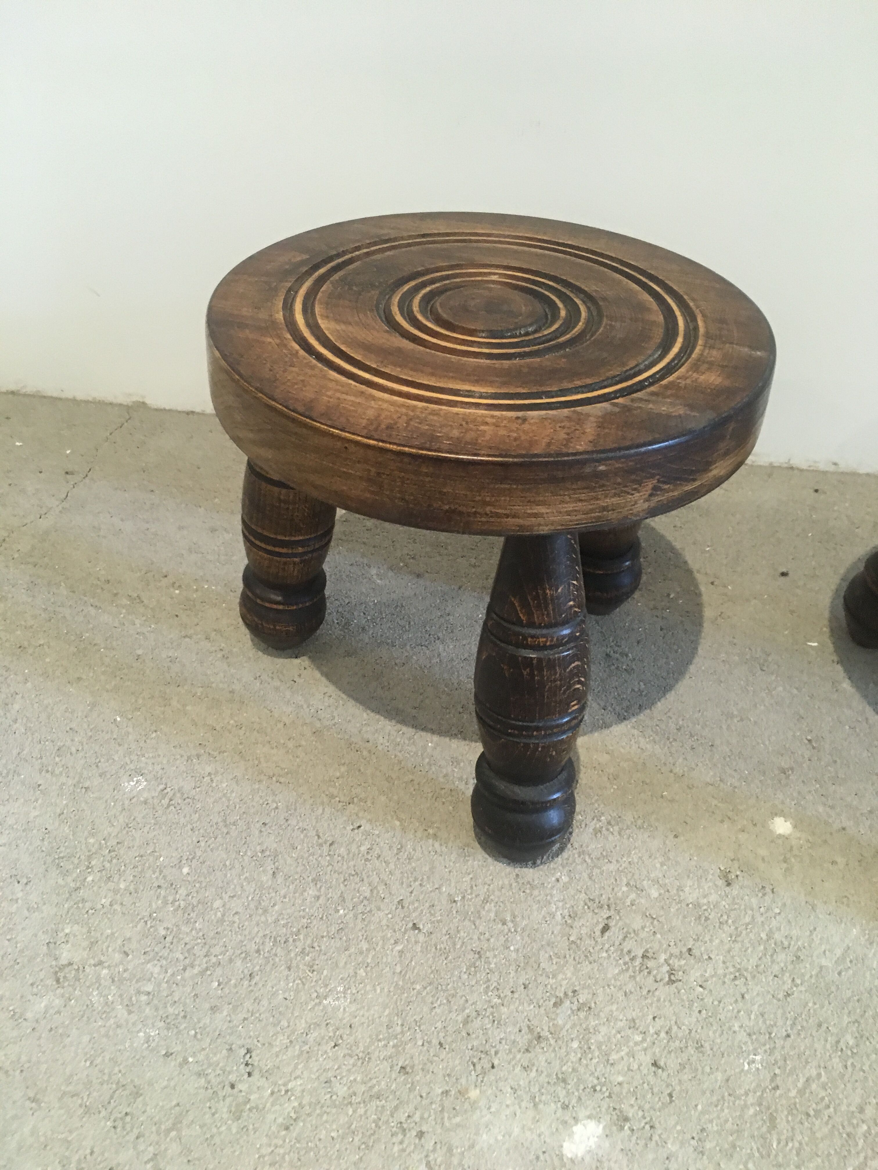 2 small plant carriers