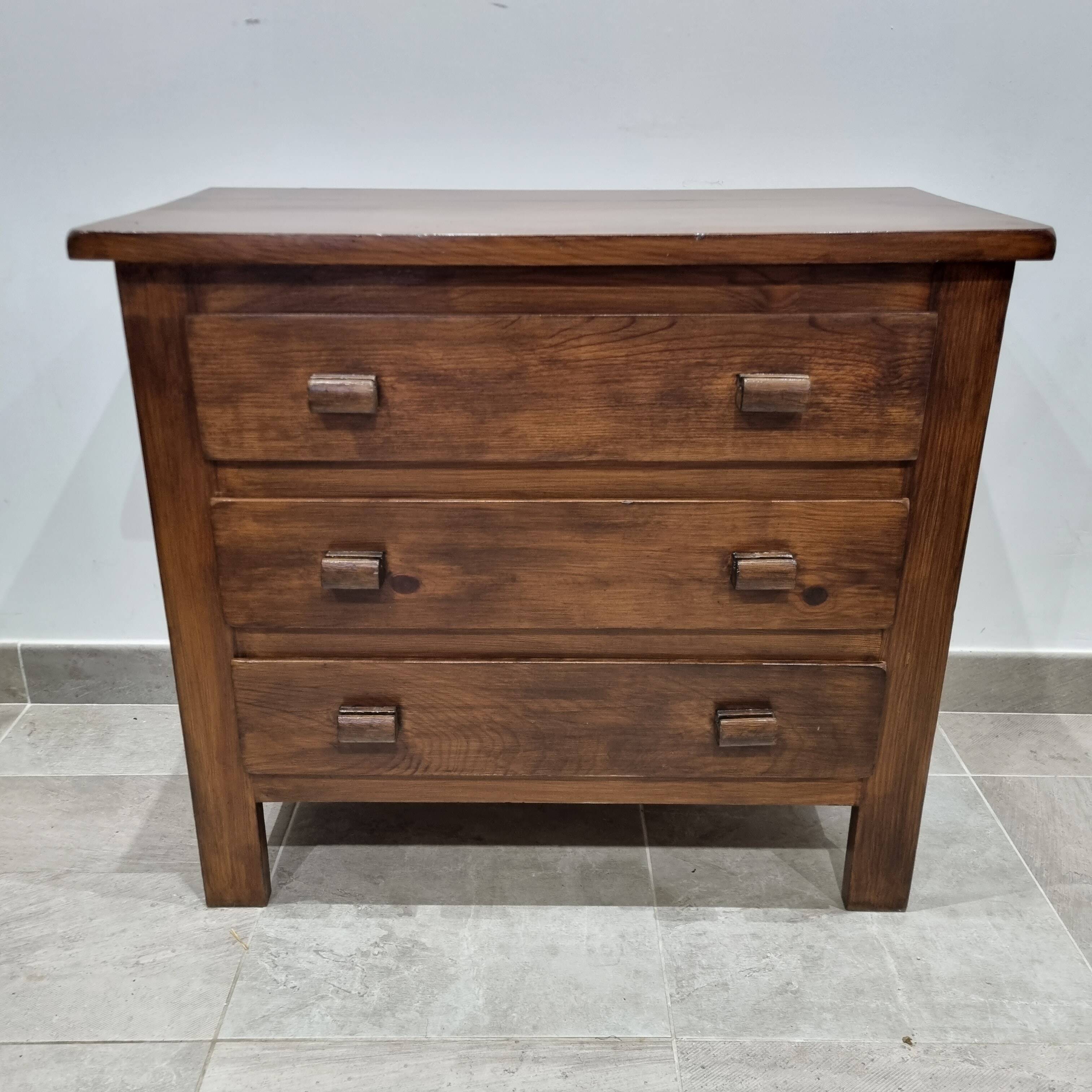Commode en bois