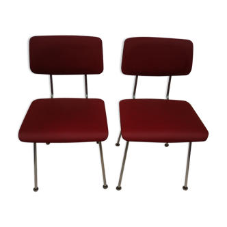 2 chaises en skaï rouge struxture métallique années 70