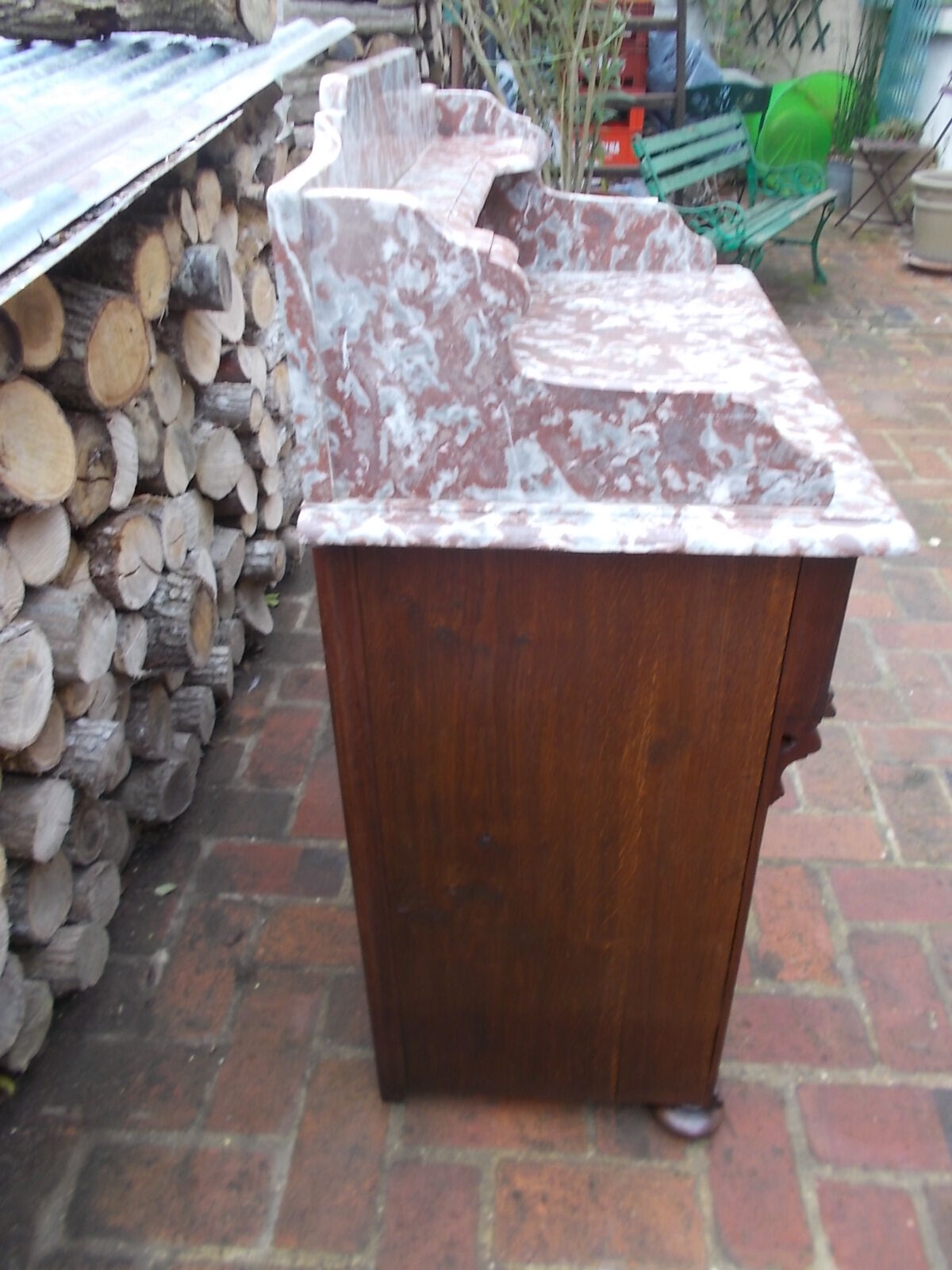 Chest of drawers toilet hairdresser marble