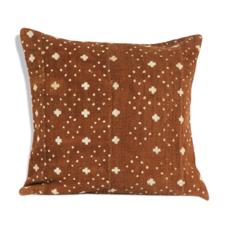 Coussin en Bogolan couleur rouille
