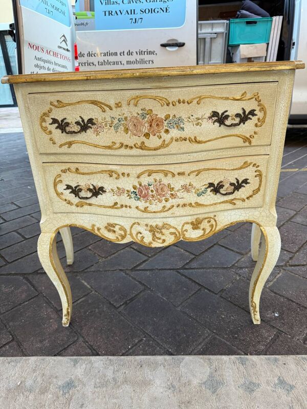 Commode italienne vénitienne rococo  peinte à la main