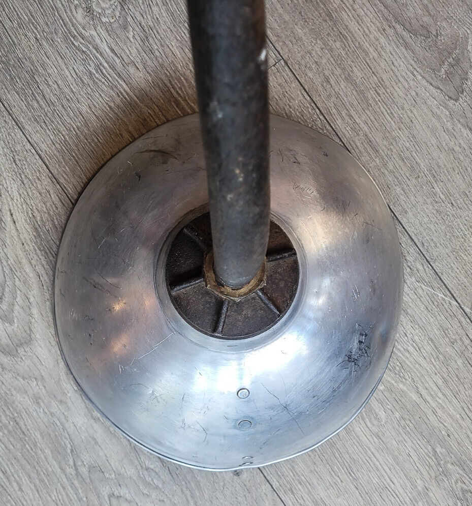 Industrial wall lamp