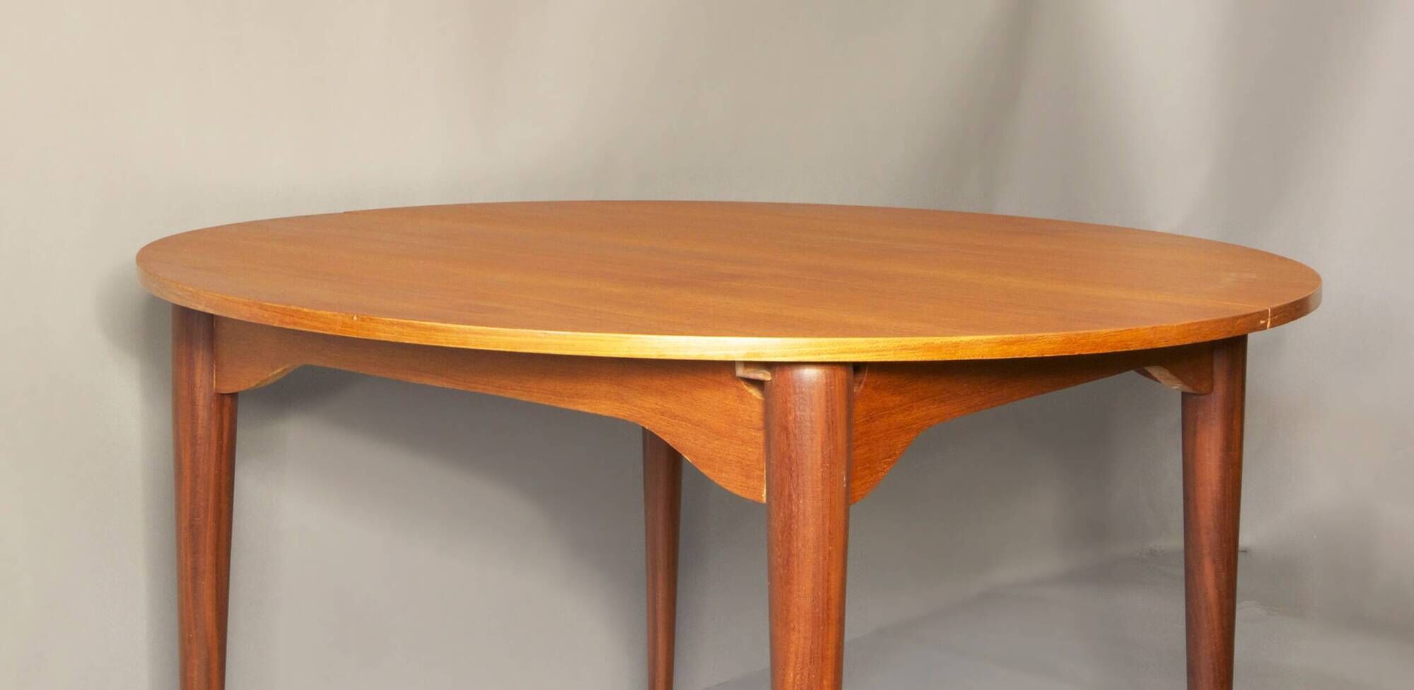 Italian circular teak extendable dining table, 1960s