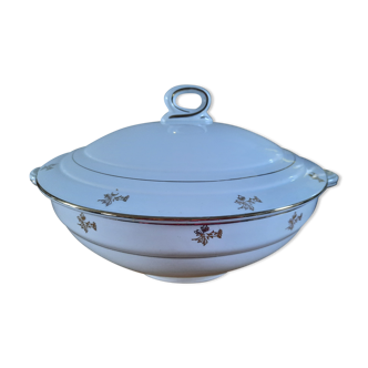 L'Armandinoise soup tureen