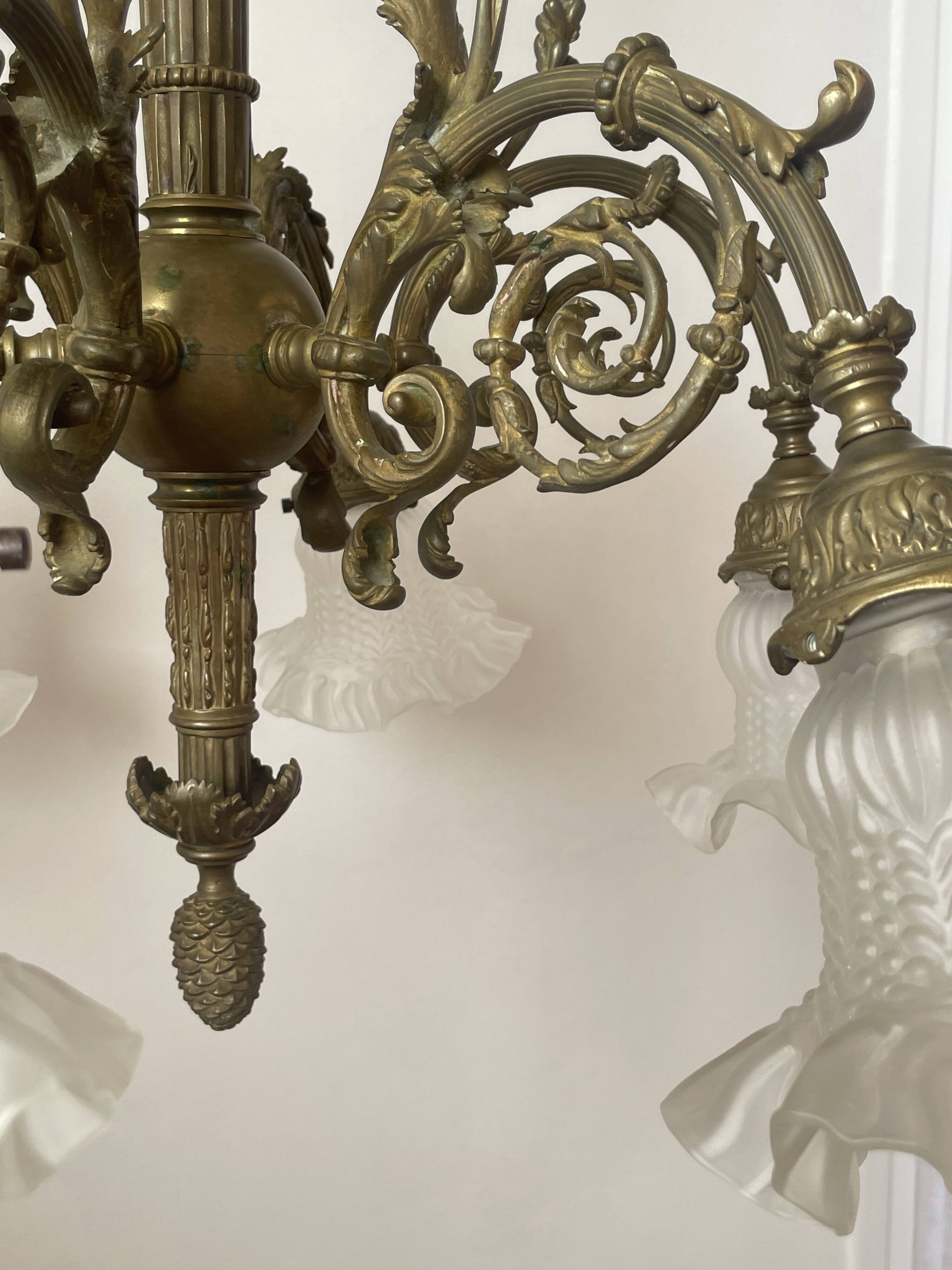 Brass chandelier with 6 branches