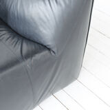 Le Bambole 2-seater sofa designed by Mario Bellini for B&B Italia