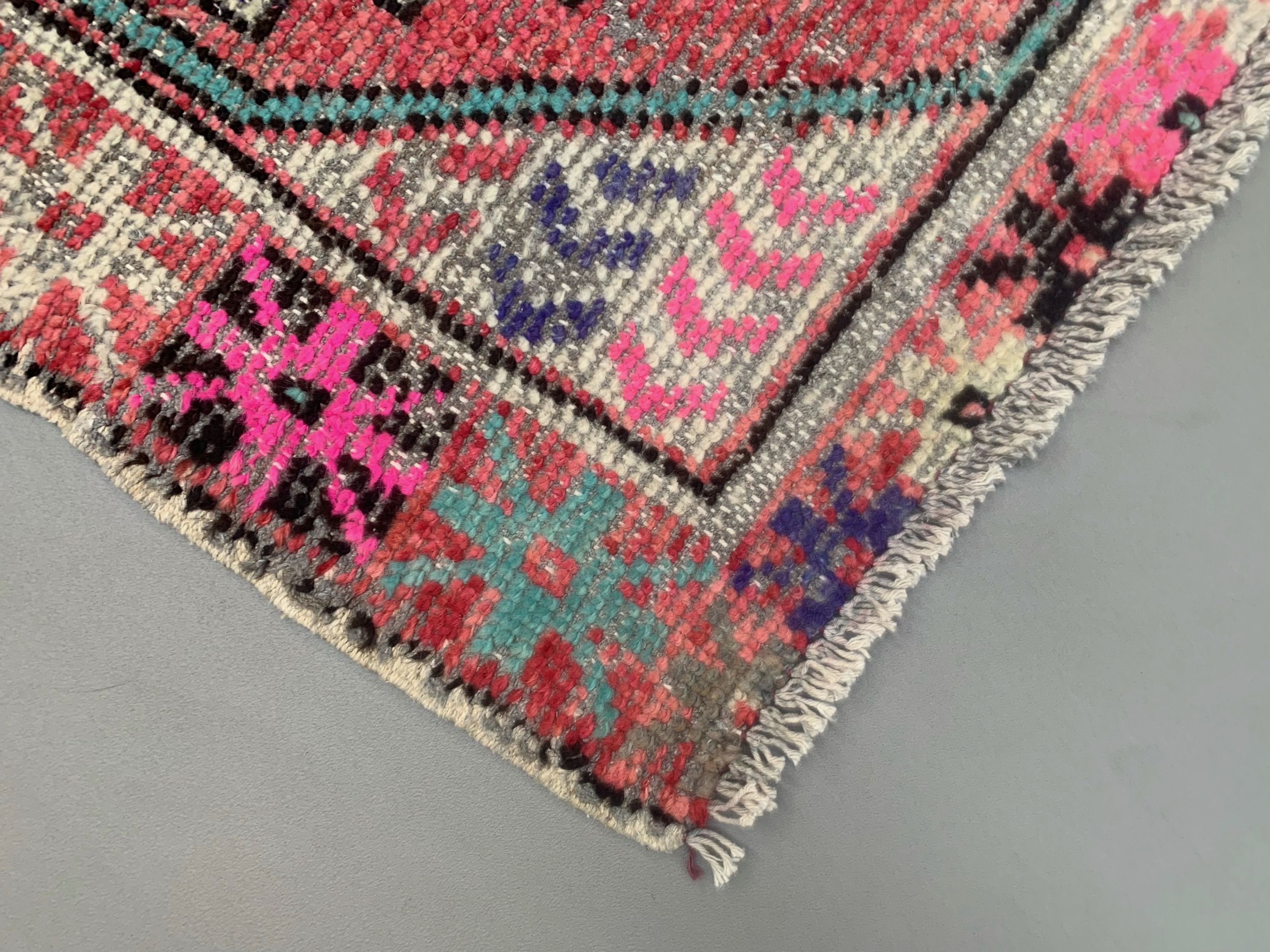 Vintage turkish oushak rug 115x83 cm carpet