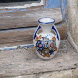 Vase double anses à motifs fleurs signé Alphonse Mouton