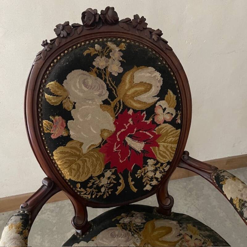 Louis XV armchair with floral upholstery