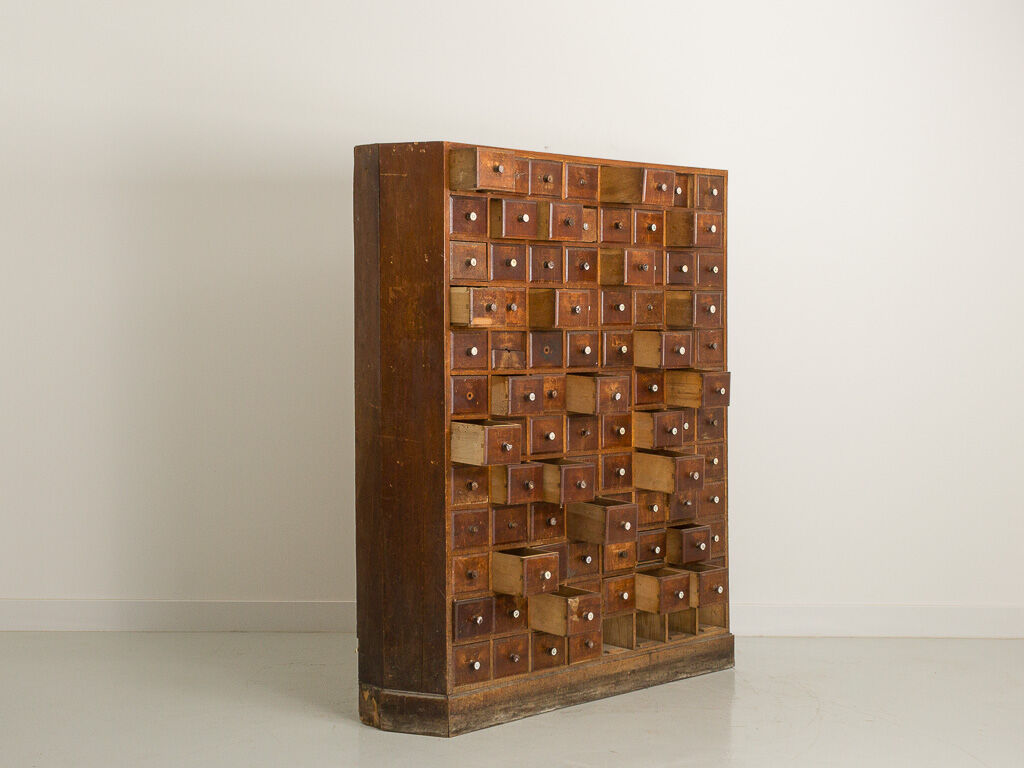 Trade cabinet with 96 drawers
